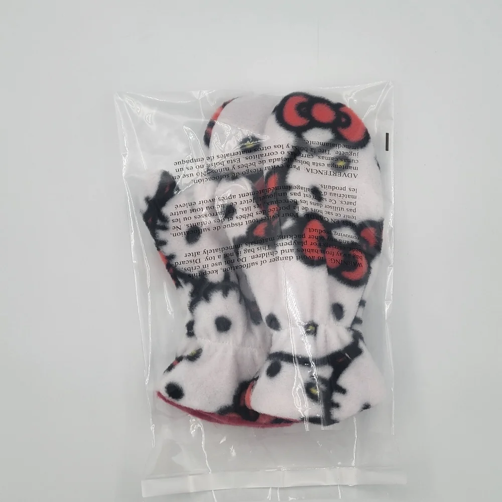 Handmade Fabulous Fleece Kids Winter Set Kitty Print Accessories . The hat is fo